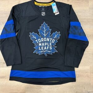 Adidas Flipside Jersey - Size 52 BNWT